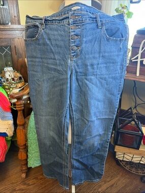 Old Navy High-Rise Button-Fly Ankle Flare Jeans in Medium Blue Wash